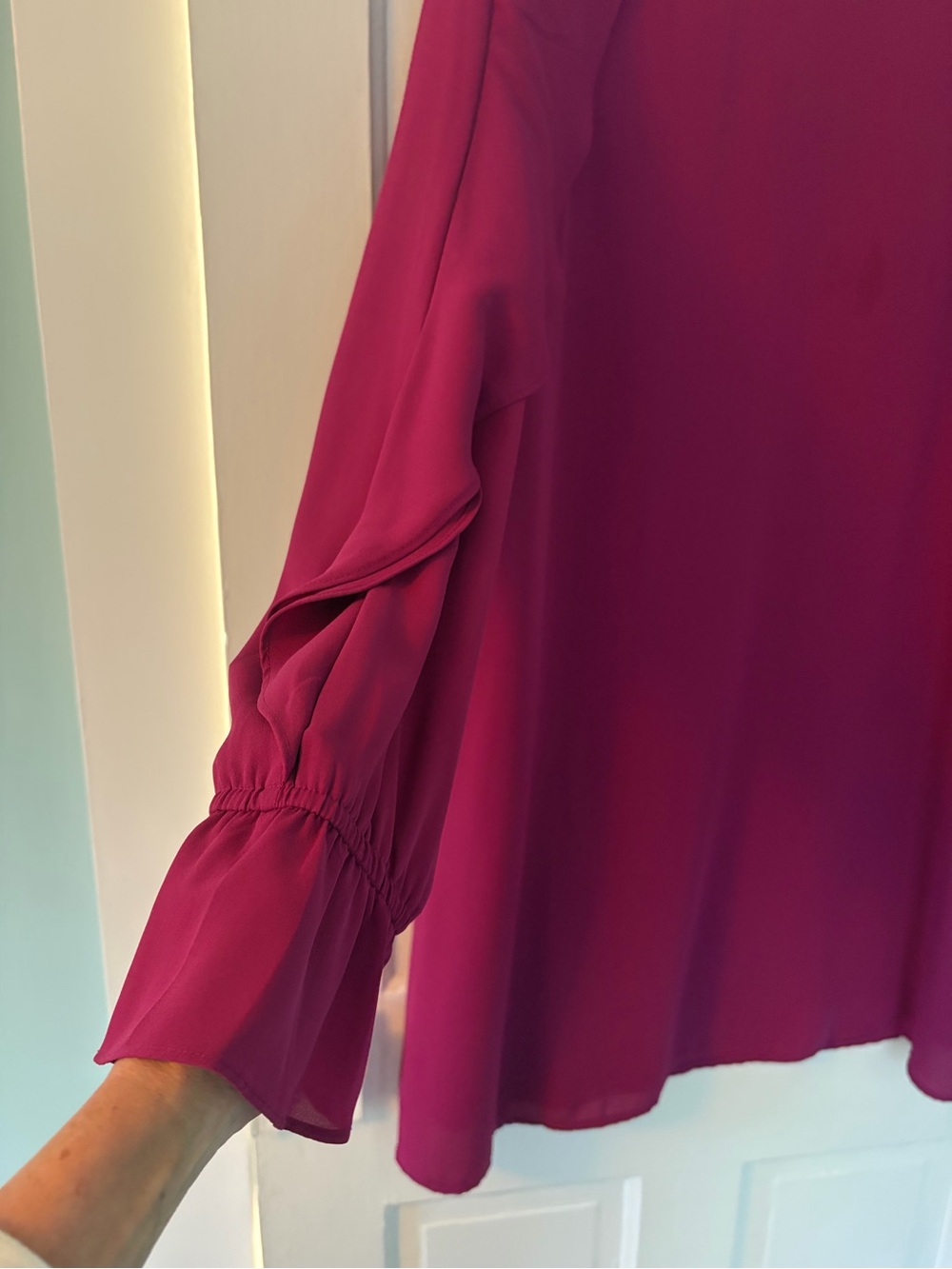 Mossimo Ruffle Sleeve Shift Dress - Picture 5 of 7